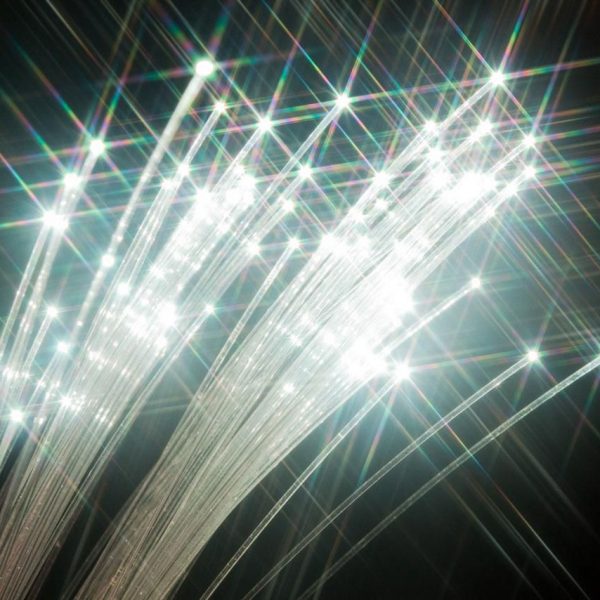 عملکرد کلد cladding فیبر نوری