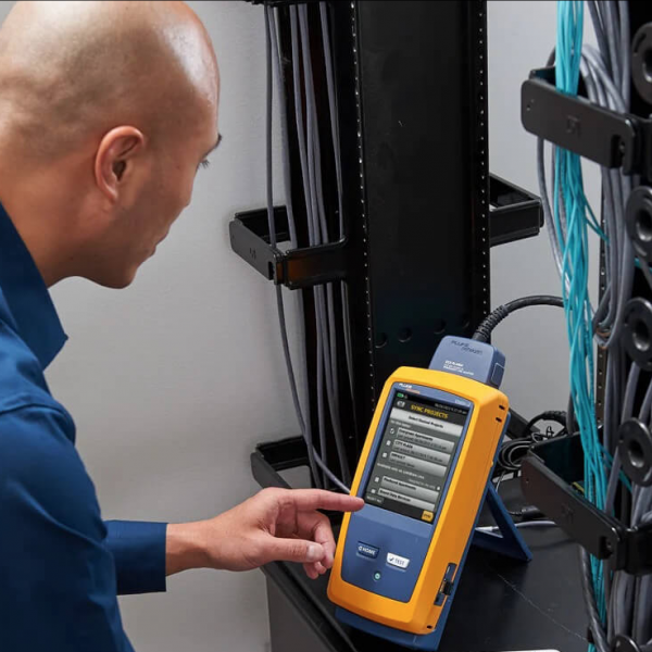 تست فلوک کابل شبکه و پچ کورد